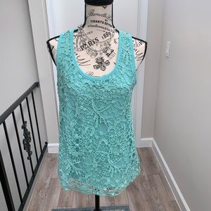 🎉Body Central Lace Sleeveless Top
